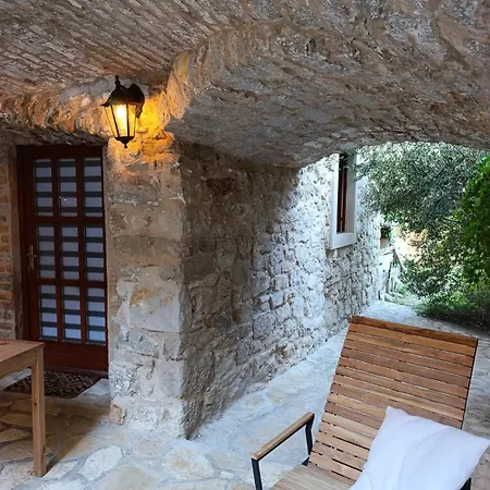 Holiday home Porat Pitve *