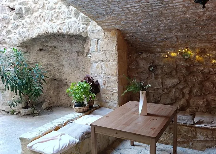 Porat Pitve Jelsa (Hvar)
